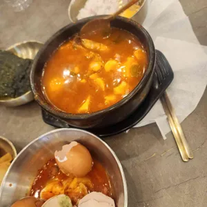 완뚝순두부 대표 사진