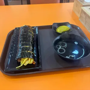 한입꼬마 김밥 사진