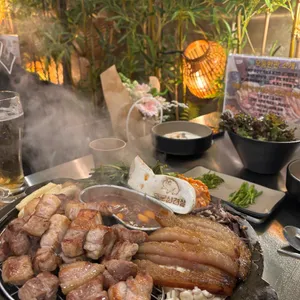 돼봉삼겹살 대표 사진