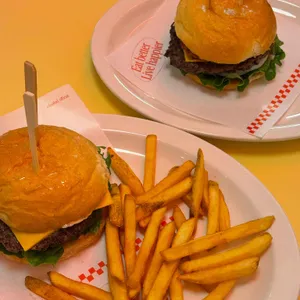 라살루드 대표 사진