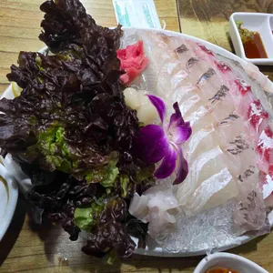 홍대수산 오징어이야기 대표 사진