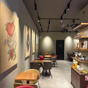 파스쿠찌 대표 사진