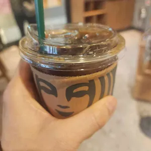 스타벅스 대표 사진