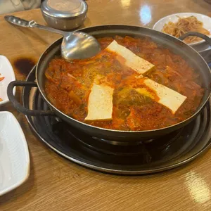 명가네 대표 사진