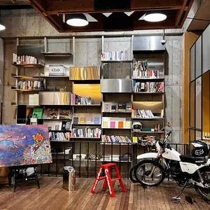 알베르 대표 사진