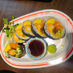 초메 대표 사진