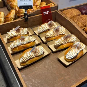 나인힐 베이커리 카페 대표 사진