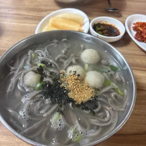 옹심이칼국수 대표 사진