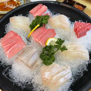 둔산야채막회전문점 대표 사진