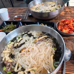 유명장터국수 사진 1