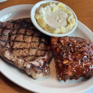 텍사스 로드하우스 사진