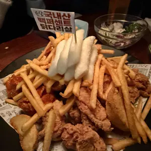 아웃닭 대표 사진