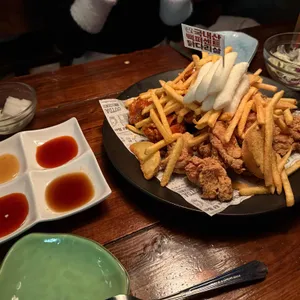 아웃닭 대표 사진