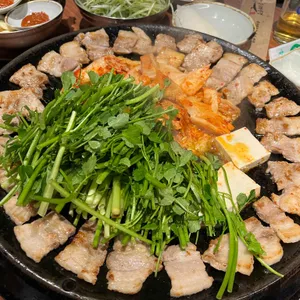 무쇠김치삼겹 대표 사진