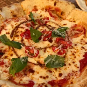 오스테리아노이 사진