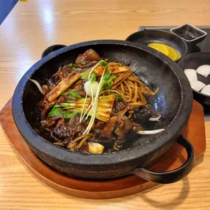 챔피언돌판짜장 사진 2