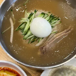 함흥냉면 진진면옥 사진 1