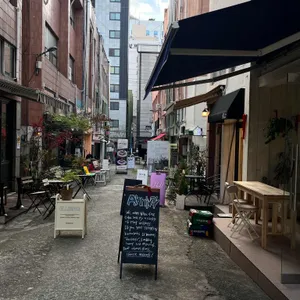 아니버 대표 사진