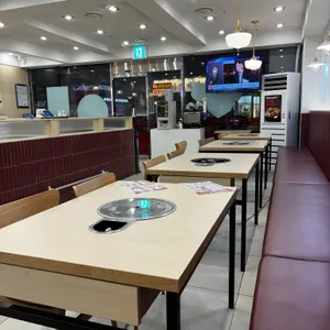 놀부부대찌개 대표 사진