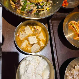 사월에보리밥과쭈꾸미 대표 사진