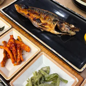 산으로간고등어 대표 사진