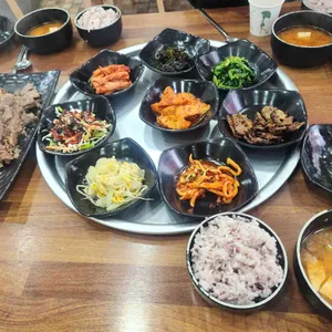 고기밥상 대표 사진