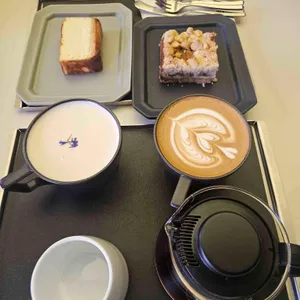 리플렉트커피 로스팅 랩 사진