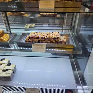 리플렉트커피 로스팅 랩 사진