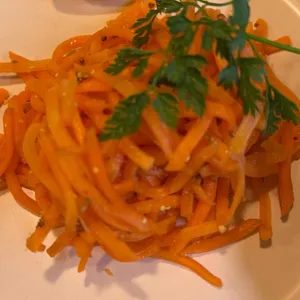 와틀앤비 대표 사진