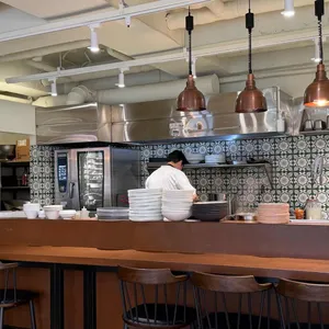 와틀앤비 대표 사진