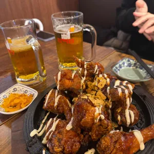 얼맥당 대표 사진