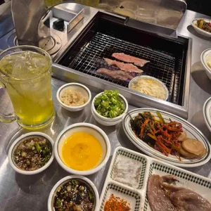 호르몬치치 사진 1