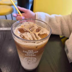 컴포즈커피 대표 사진