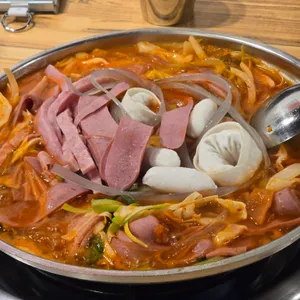 이태리부대찌개 사진