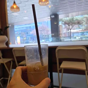 텐퍼센트커피 대표 사진