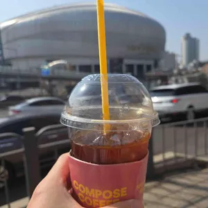 컴포즈커피 대표 사진