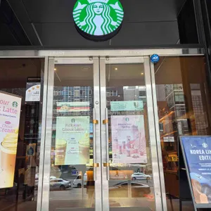 스타벅스 대표 사진