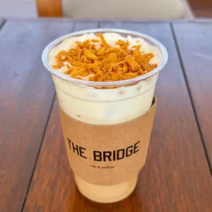 더 브릿지 사진