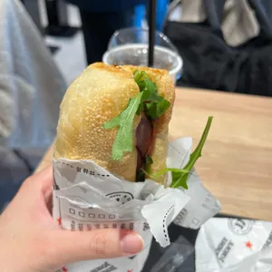 지미존스 대표 사진