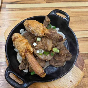 민똣 대표 사진