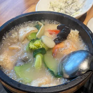 청담해물누룽지탕 사진 1