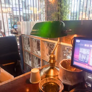 시선 대표 사진