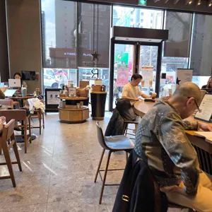 스타벅스 대표 사진