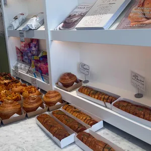 봉주르 카페 대표 사진