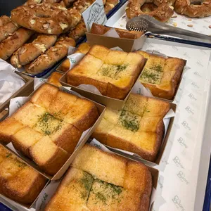 봉주르 카페 사진