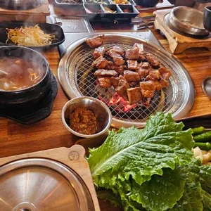 흑돈짚 대표 사진