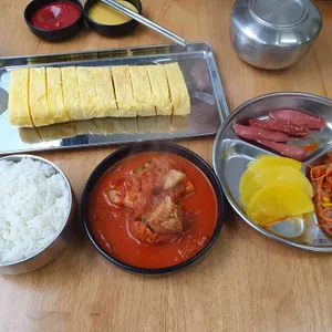 송화김치찌개 대표 사진