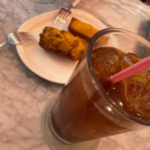 핑크 게이트 대표 사진