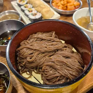 원조 18번 완당 발국수 대표 사진