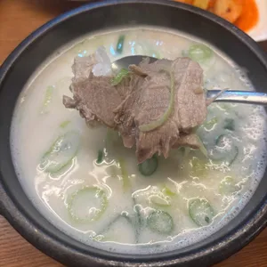 돈수백 대표 사진